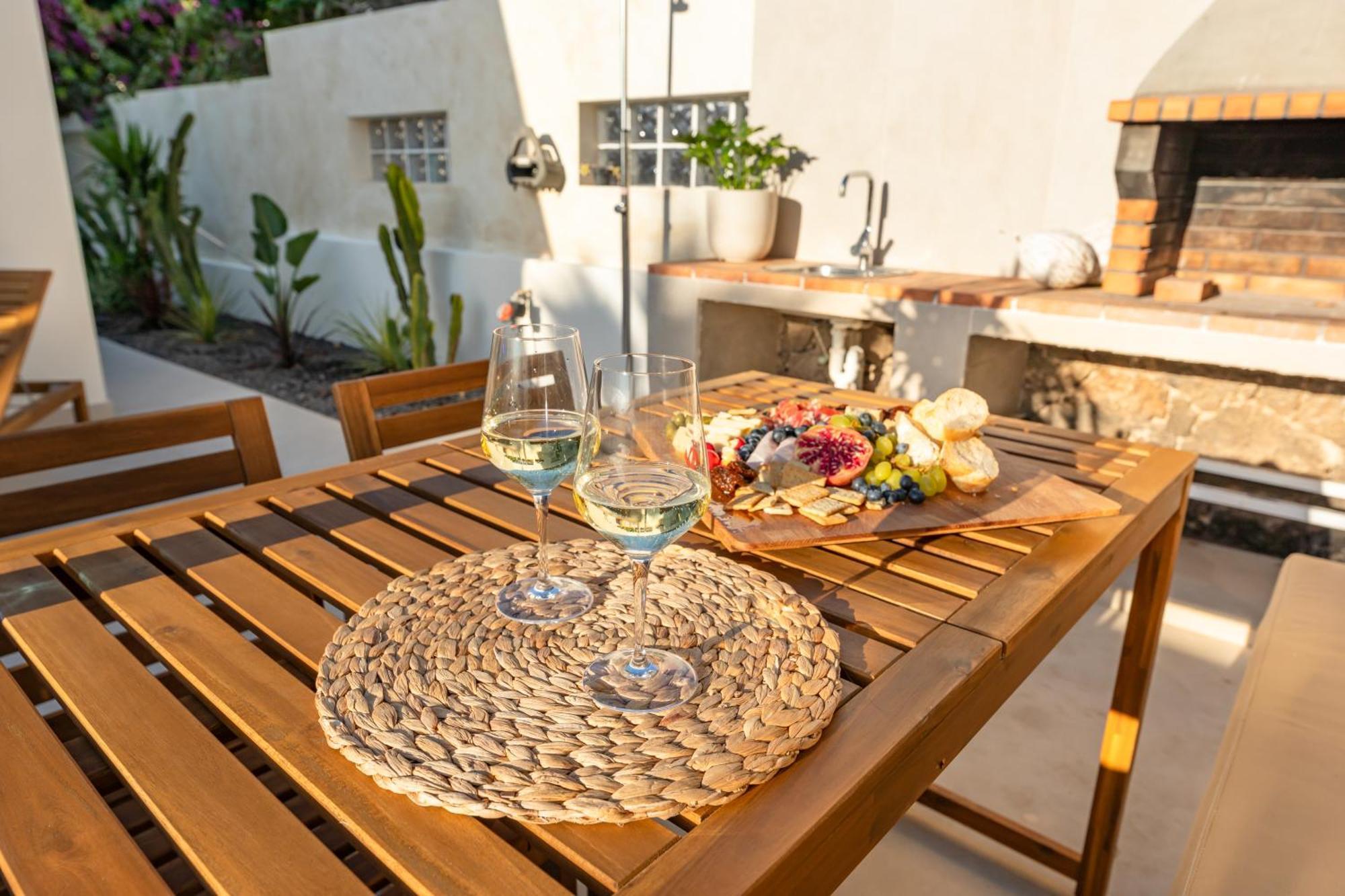 Apartment Urban Chill Private Pool Corralejo By Holidays Home Kültér fotó